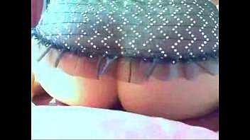 UK MILF Faith Takes King Dong From Behind