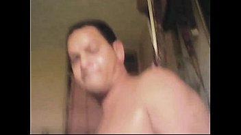 Latino Pajeandose Y Acabada /Cam Latin Cum