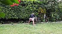 Follando Con Esta Rica Madura En El Jardín