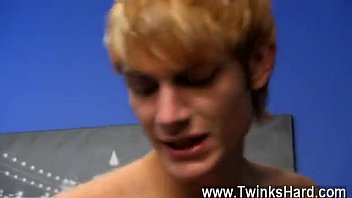 Gay Porn Hippie Guy Preston Andrews Can&#039_t Help But Admire The Piece