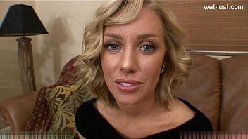 Sexy Girl Anal Squirt