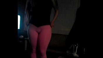 Hot Milf Gives Sexy Blowjob